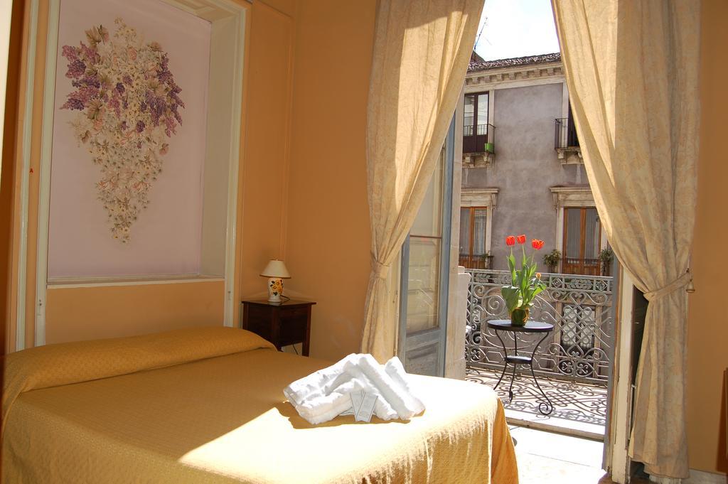 Hotel San Demetrio Katania Zewnętrze zdjęcie